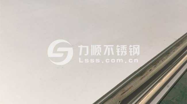 不(bú)鏽鋼(gāng)厚板