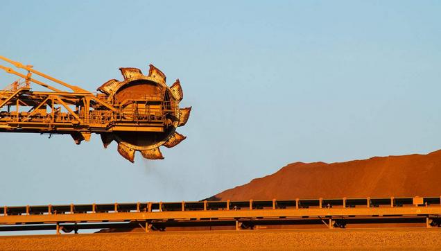 鐵(tiě)礦石開采