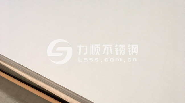 切割不鏽鋼厚板