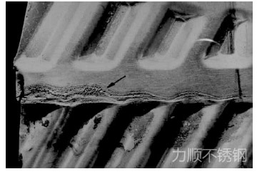 在鹽水中使用的墊圈(quān)底部的縫隙腐蝕