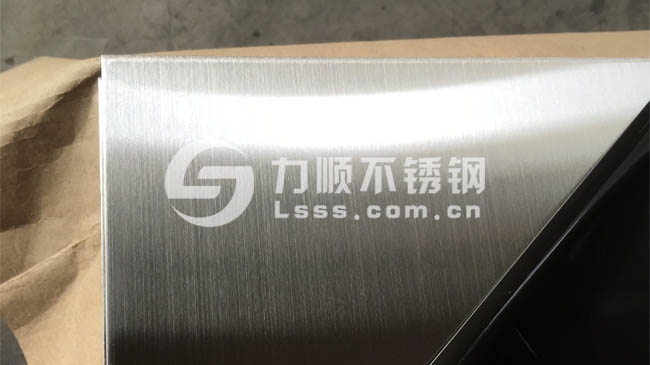 拉(lā)絲板,304拉絲板,無錫不鏽鋼拉(lā)絲板,