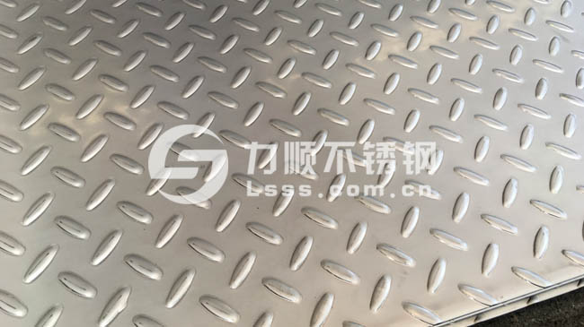 4mm不鏽鋼花紋板(bǎn),扁豆(dòu)花紋板