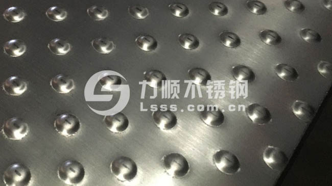 不鏽鋼圓豆花紋板