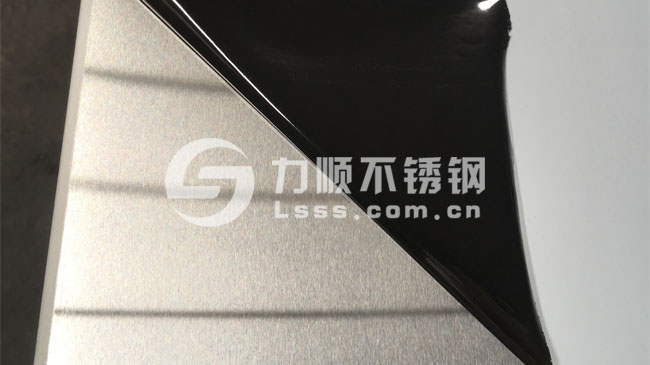 304不(bú)鏽鋼板拉絲貼膜圖片(piàn)